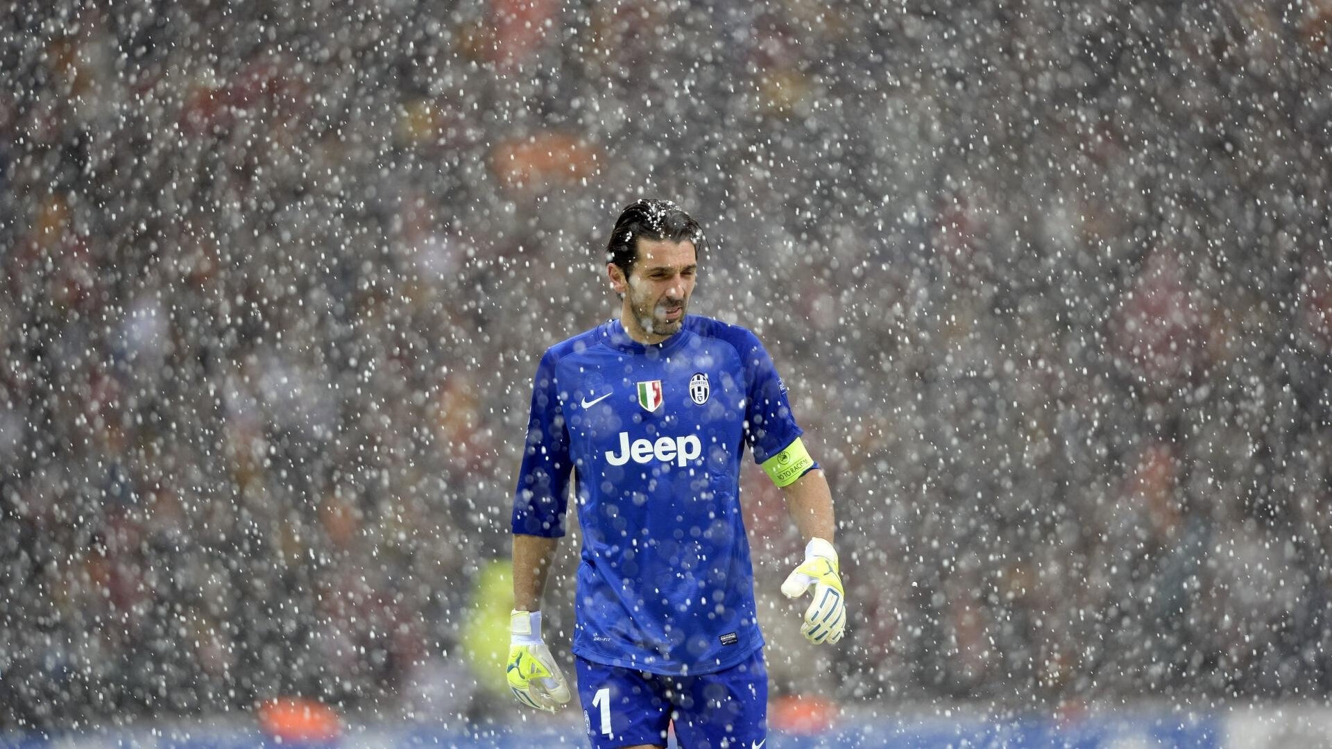 _勇士队连续三场得分突破100+_，勇士队3连冠